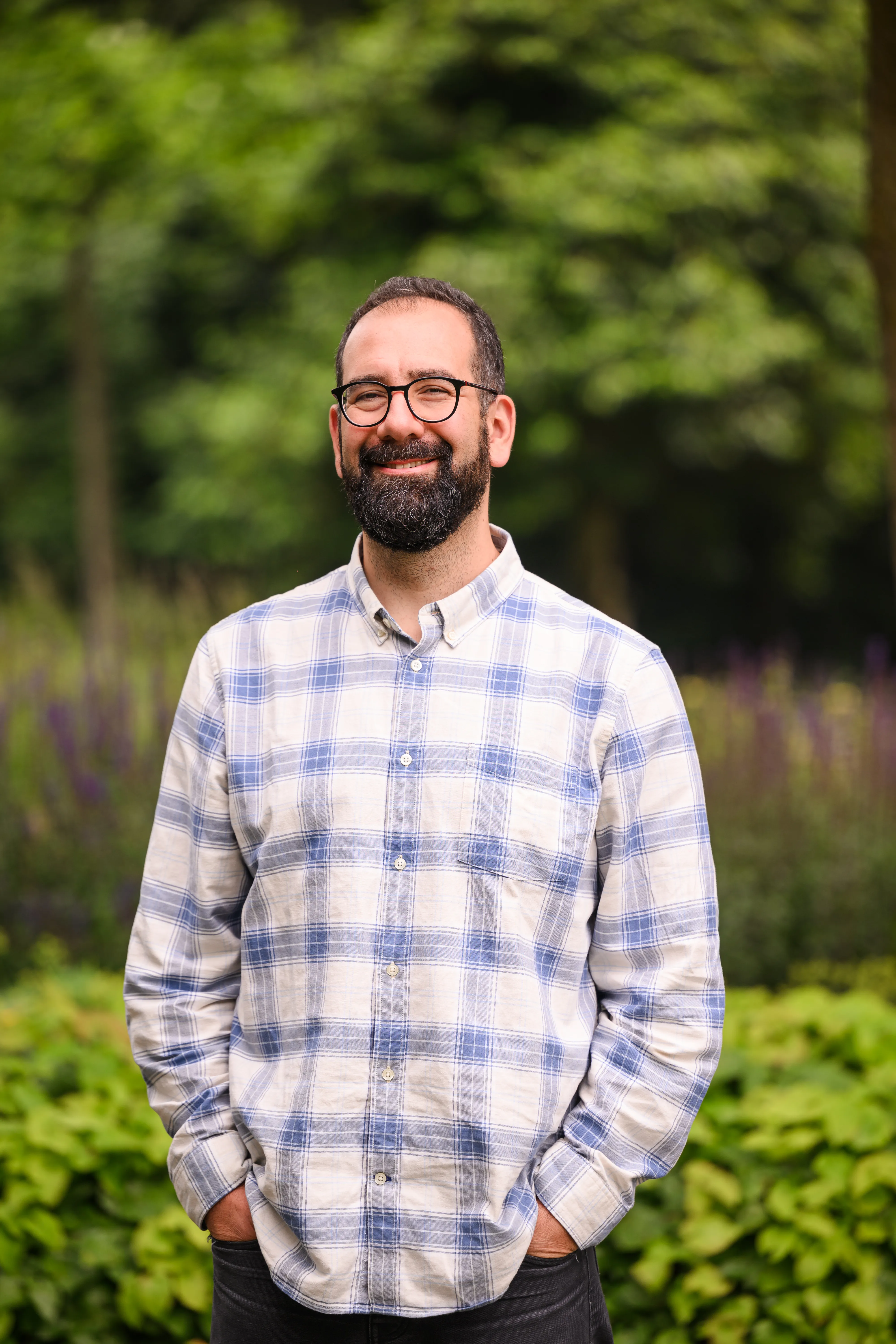 Prof. Dr. Darian Meacham Full Professor | Principal Investigator