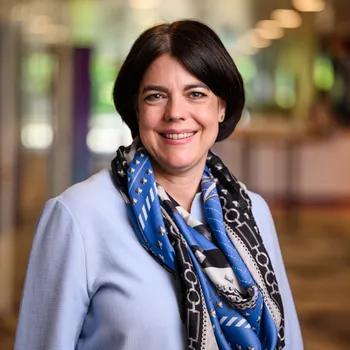 Prof. Lisa Brüggen